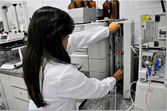 Laboratório de Tecnologia Farmacêutica e Farmacognosia